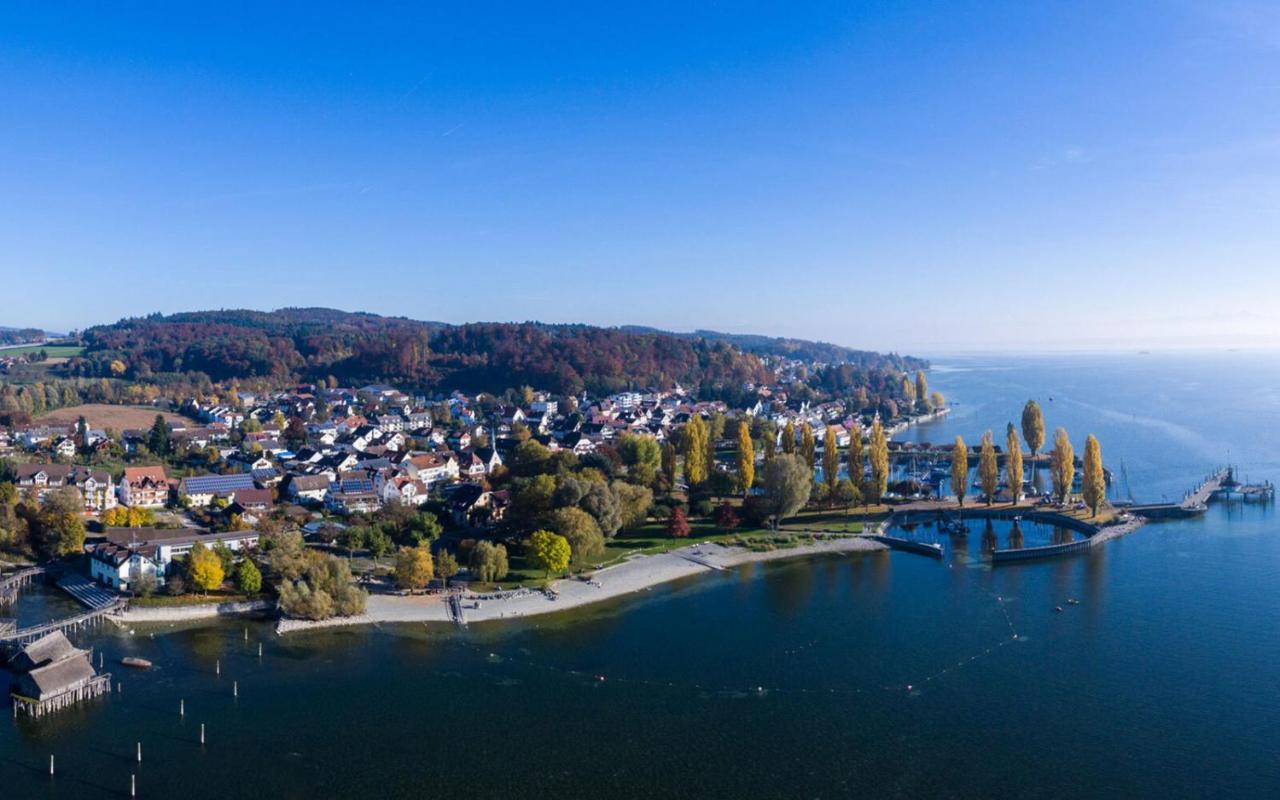 Gaestehaus Maeder Am Hafen Uhldingen-Muehlhofen Exterior photo