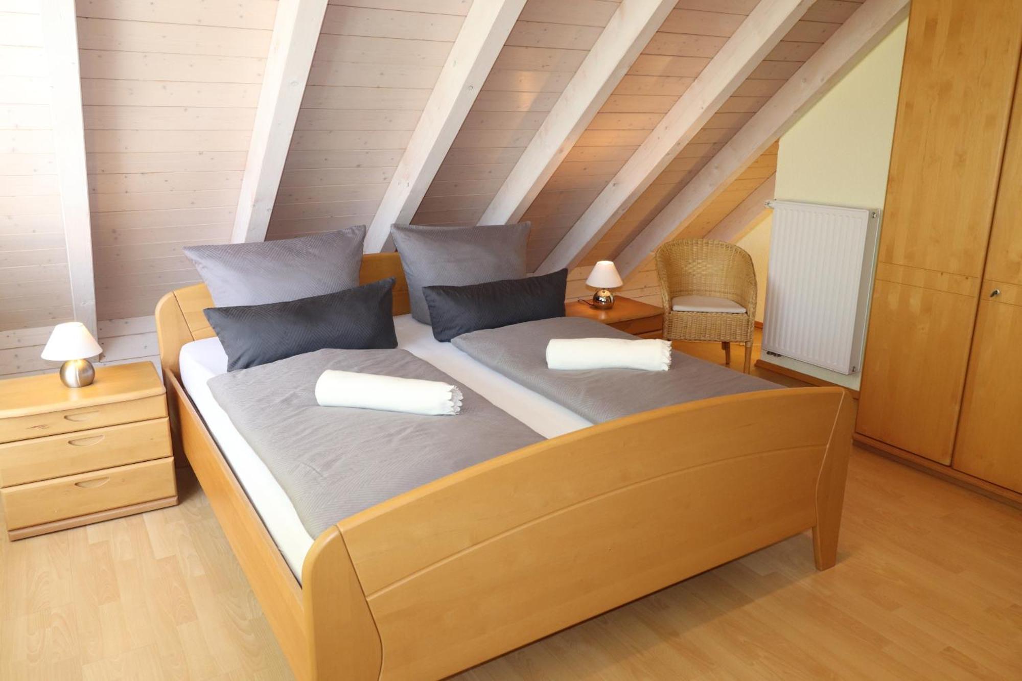 Gaestehaus Maeder Am Hafen Uhldingen-Muehlhofen Room photo