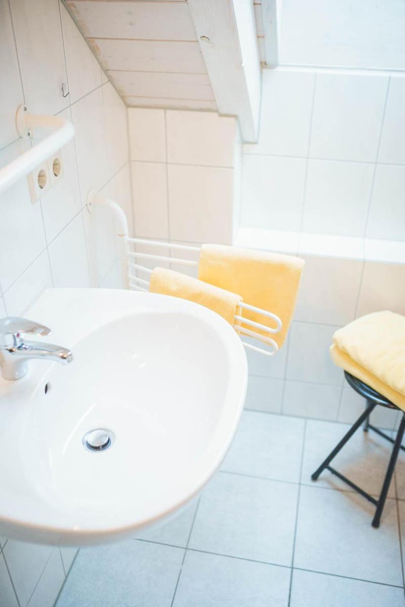 Gaestehaus Maeder Am Hafen Uhldingen-Muehlhofen Room photo
